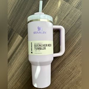 NWT - 40oz Orchid Stanley Tumbler